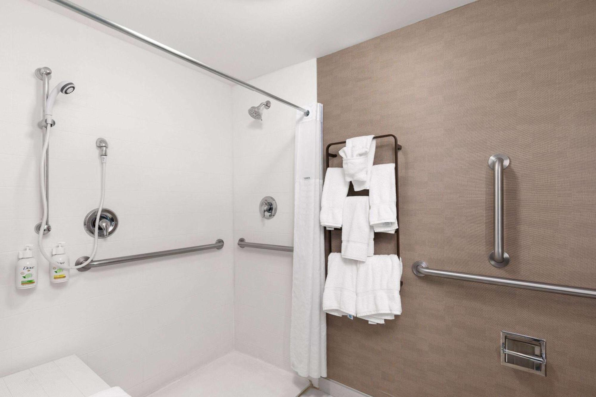 La Quinta By Wyndham Knoxville Central Papermill Εξωτερικό φωτογραφία