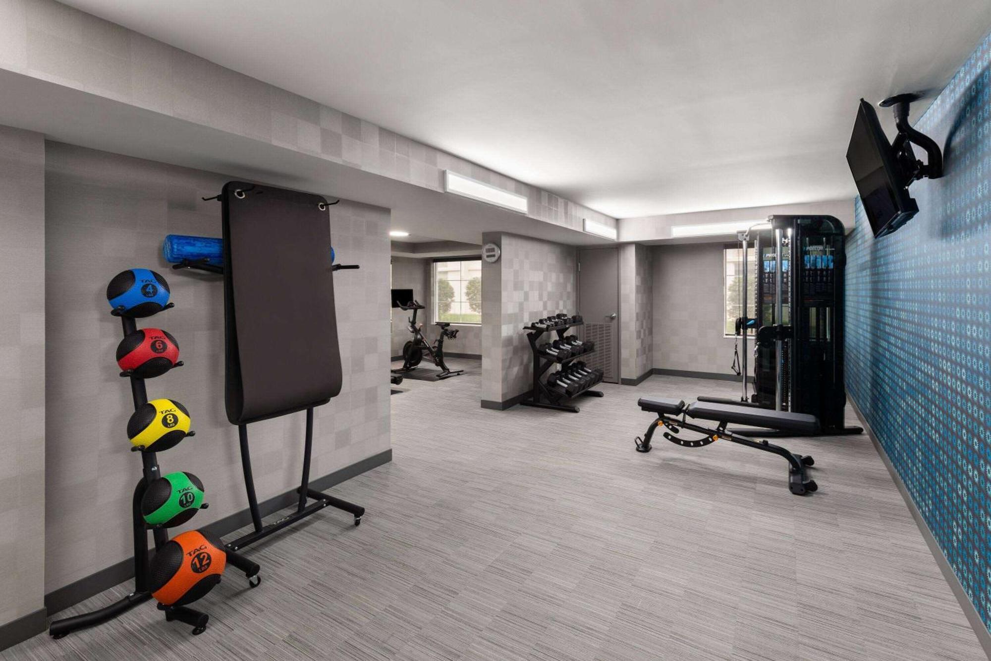 La Quinta By Wyndham Knoxville Central Papermill Εξωτερικό φωτογραφία