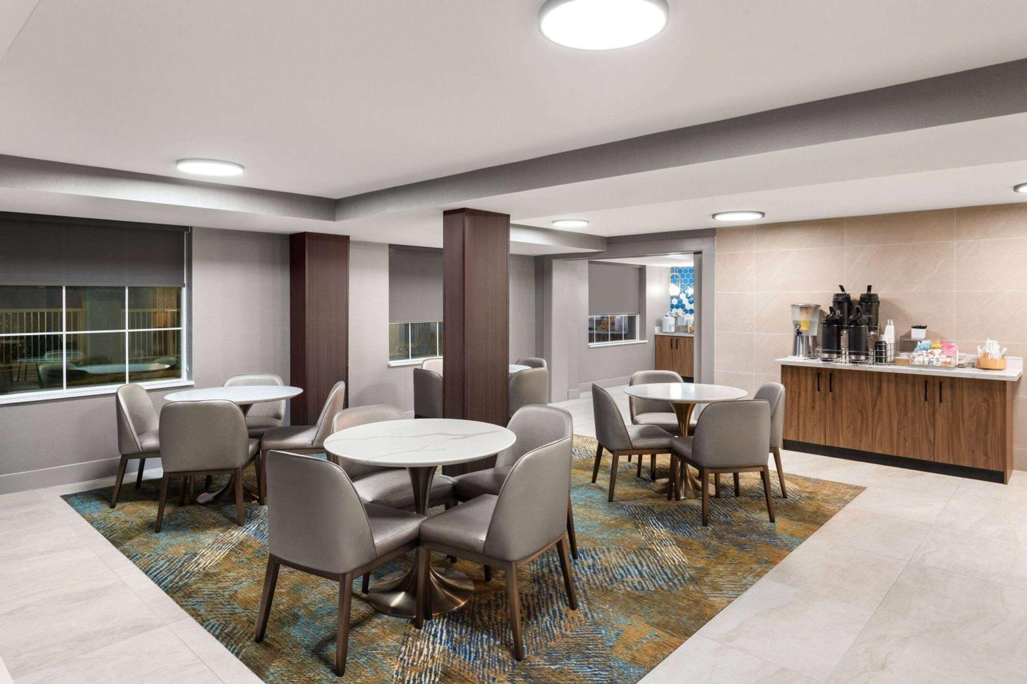 La Quinta By Wyndham Knoxville Central Papermill Εξωτερικό φωτογραφία
