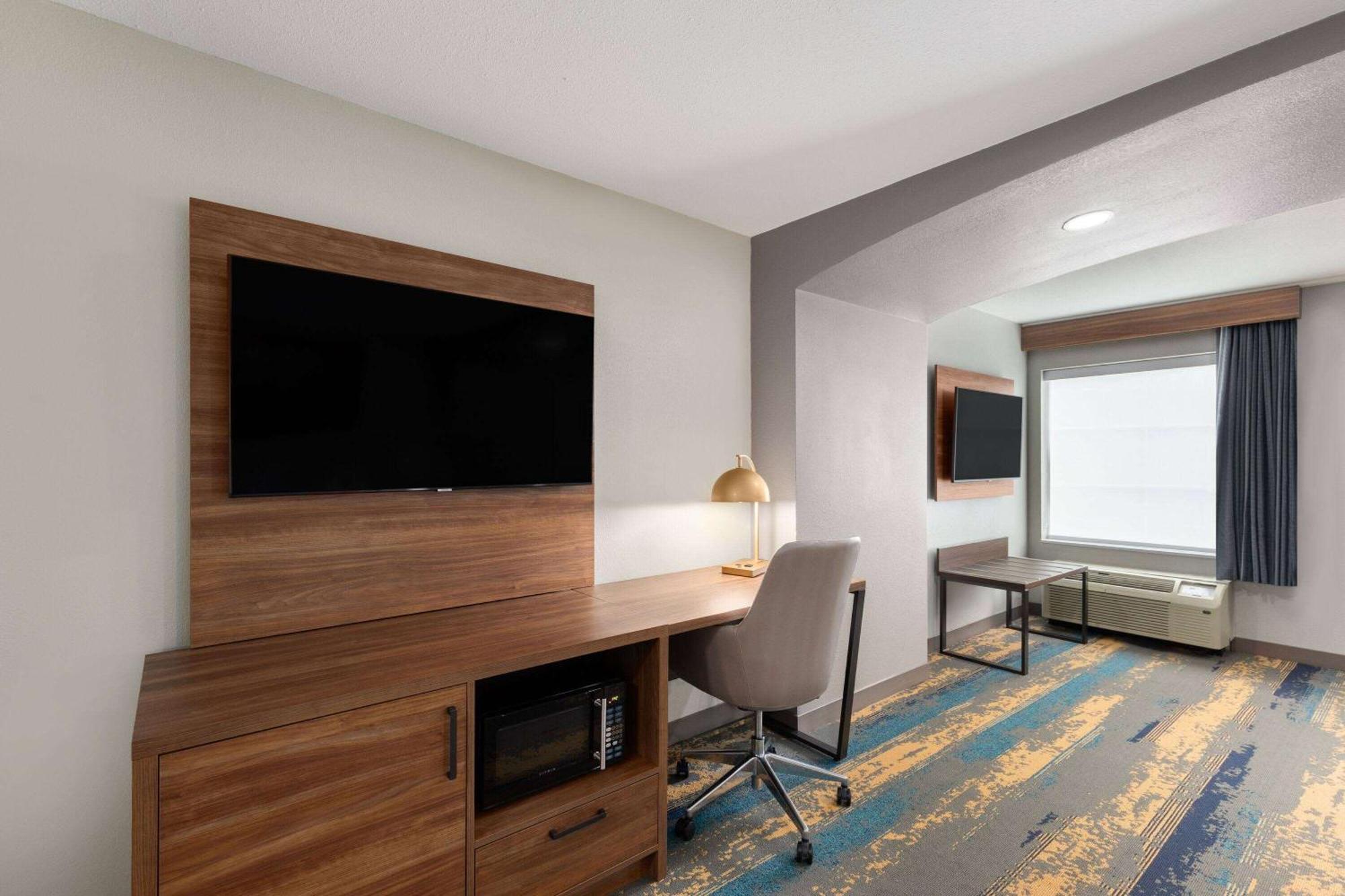 La Quinta By Wyndham Knoxville Central Papermill Εξωτερικό φωτογραφία