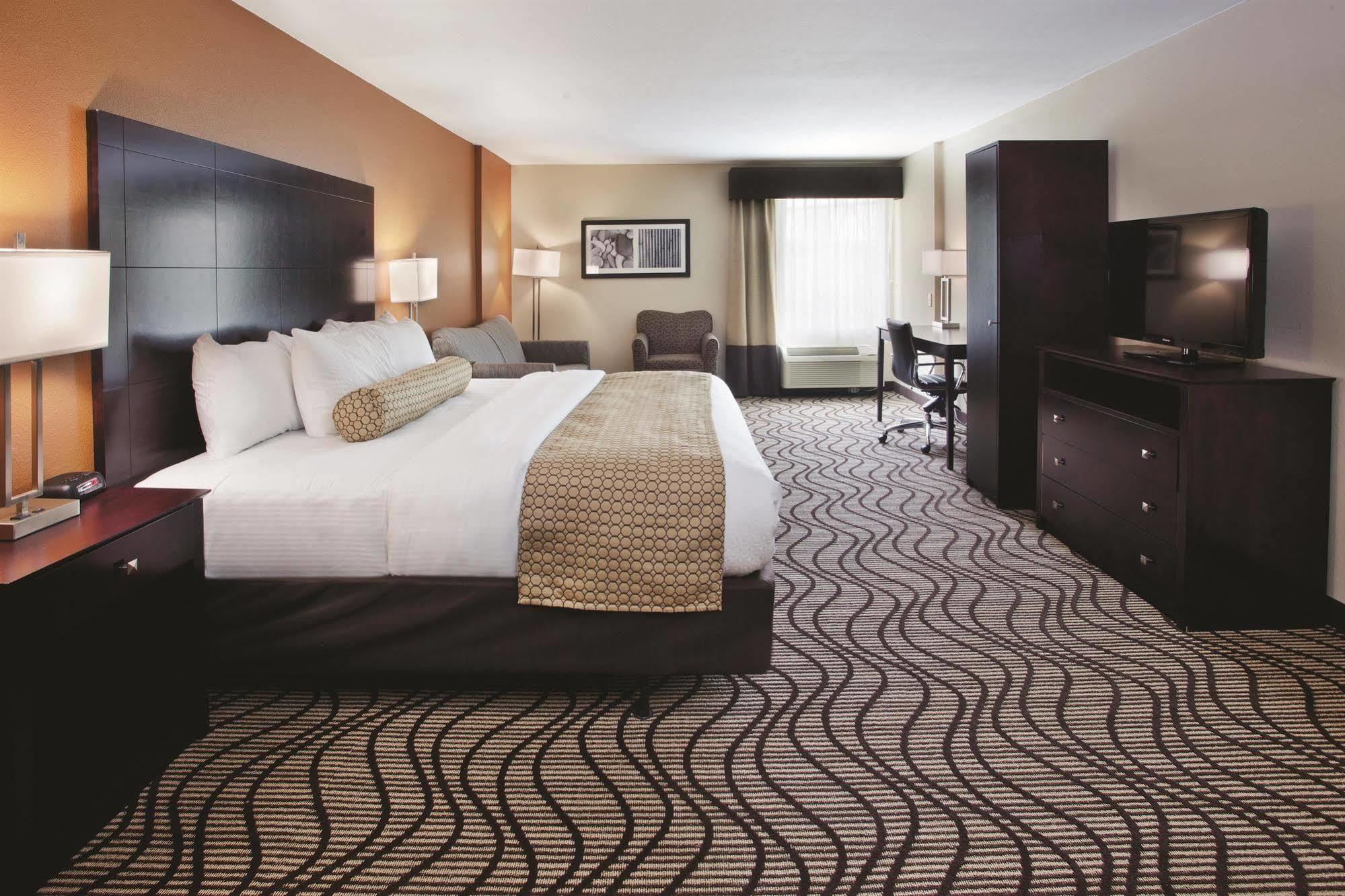 La Quinta By Wyndham Knoxville Central Papermill Εξωτερικό φωτογραφία
